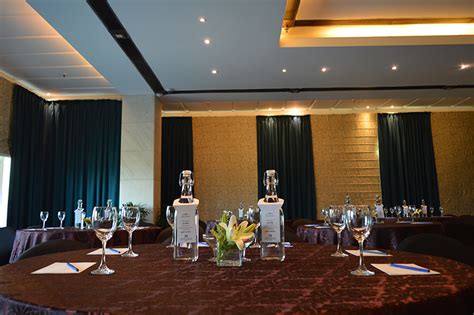 business hotel meaning|we home business hotel.
